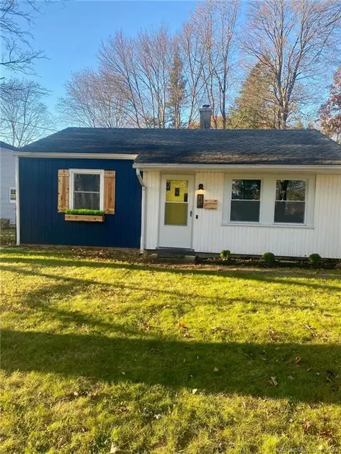 21 Pondview Dr, Southington, CT 06489