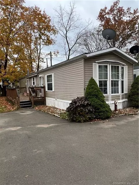 26 N Main St #3, Branford, CT 06405