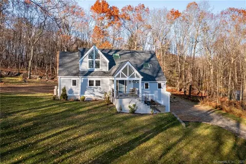 10 Grants Ln, New Milford, CT 06776