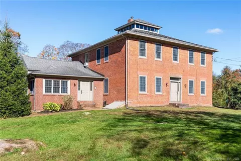 66 Norton Rd, East Windsor, CT 06016