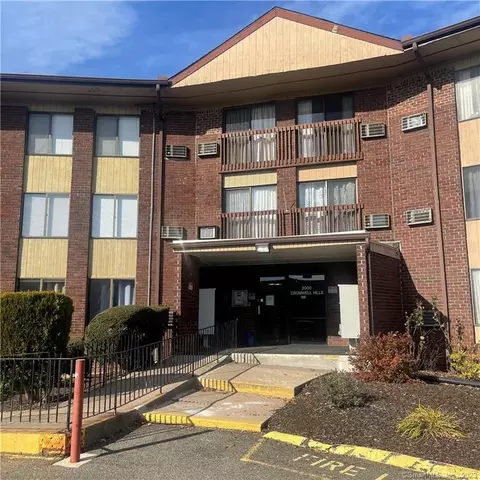 2308 Cromwell Hills Dr #2308, Cromwell, CT 06416