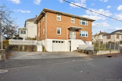2 Grange St, Greenwich, CT 06830