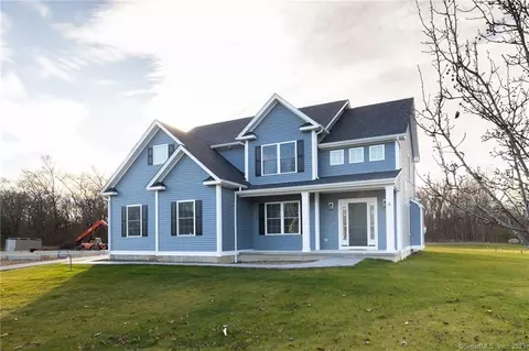 8 Mariani Dr, Southington, CT 06489