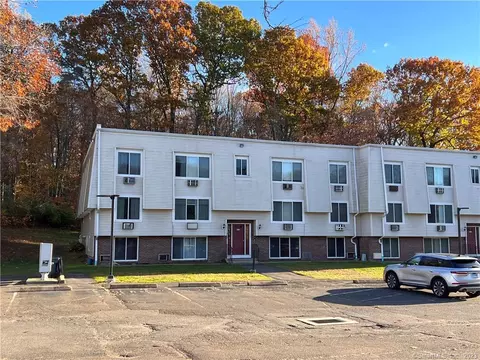 131 N Main St #2, Branford, CT 06405