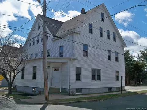 104 Meadow St, Wallingford, CT 06492