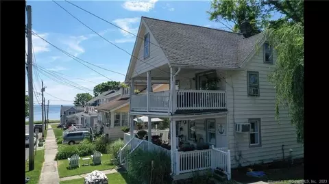 28 Grove Pl, West Haven, CT 06516