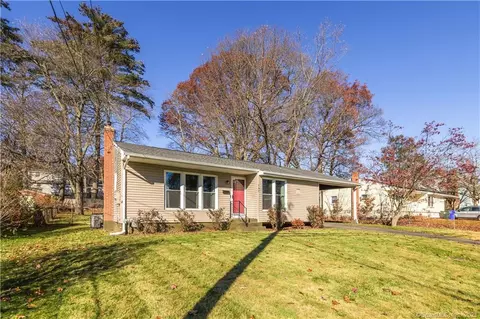 197 Arbutus St, East Hartford, CT 06108