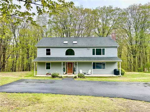 471 S Eagle St, Terryville, CT 06786