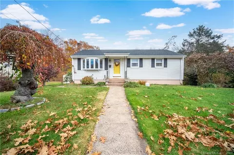 148 Dorothy Dr, Middletown, CT 06457