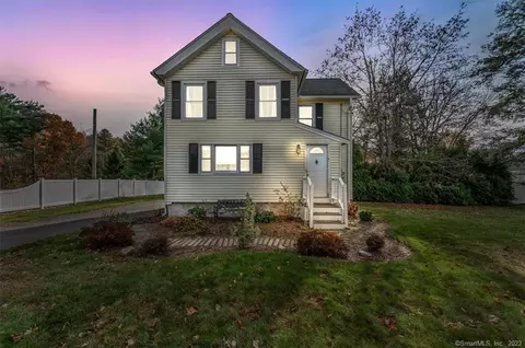 52 Great Swamp Rd, Glastonbury, CT 06033