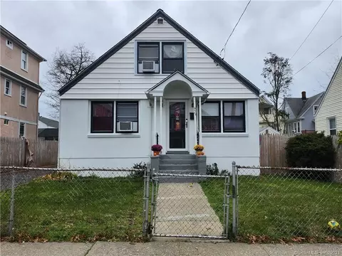 457 Lincoln Ave, Bridgeport, CT 06606