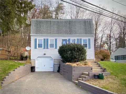 226 Maple Ave, Bristol, CT 06010
