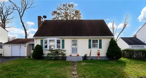 129 Edgemont Ave, West Hartford, CT 06110