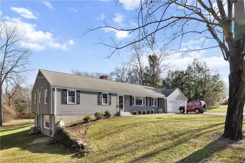 64 Marilyn Dr, Glastonbury, CT 06033