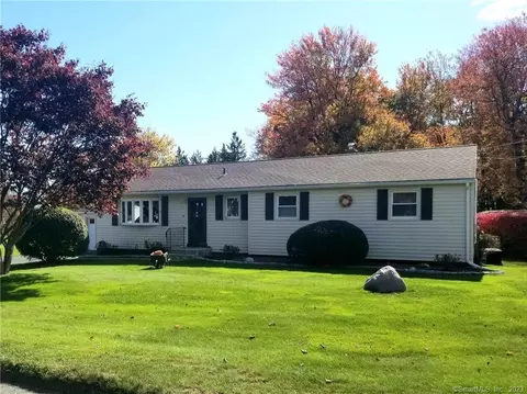 24 Chicory Dr, Wolcott, CT 06716