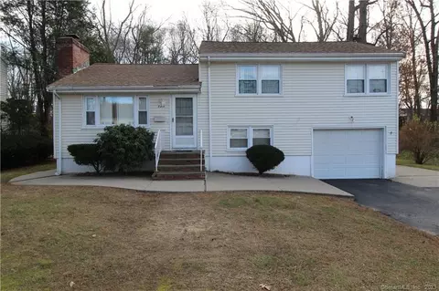 3811 Old Town Rd, Bridgeport, CT 06606