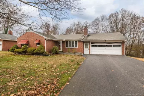 27 Elmira Ave, Torrington, CT 06790
