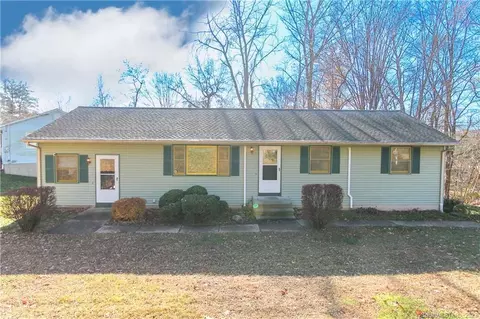 38 Rhoda Ln, Bristol, CT 06010