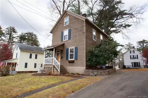 6 Woods Ln, Simsbury, CT 06070