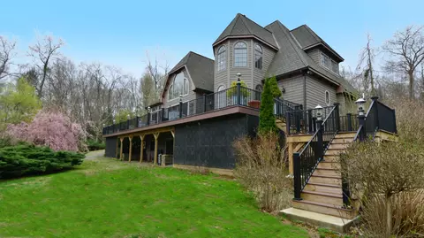 48 Millbrook Ln, Woodstock, CT 06281