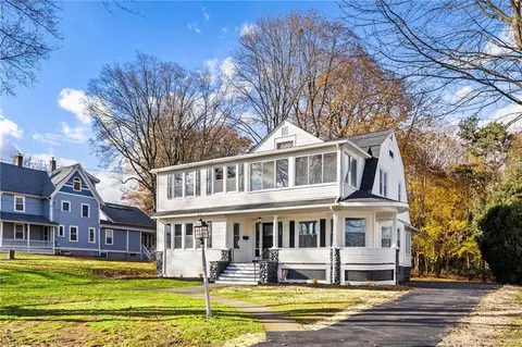 1102 Farmington Ave, West Hartford, CT 06107