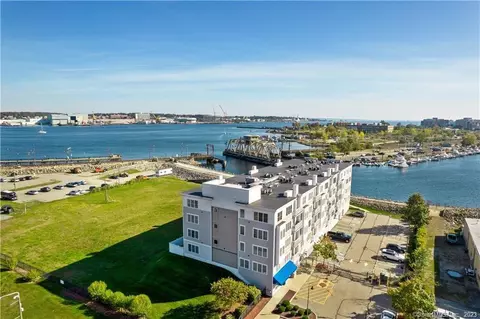 400 Bank St #106, New London, CT 06320
