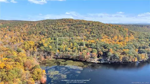 183 Great Hill Pond Rd, Portland, CT 06480