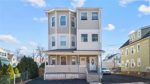 74 Chadwick Ave, Hartford, CT 06106