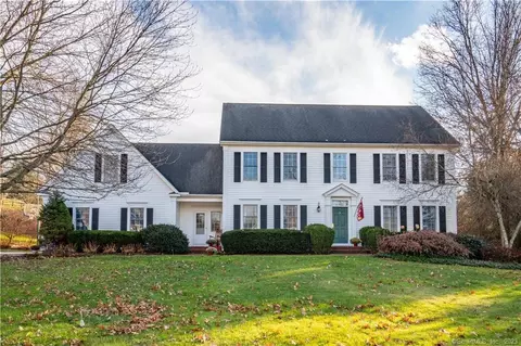 32 Papermill Rd, Glastonbury, CT 06073