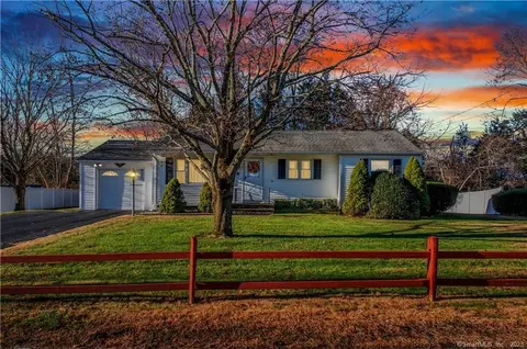 54 Allerton Rd, Naugatuck, CT 06770