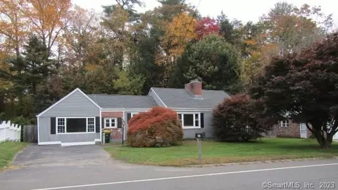 360 Wakelee Ave, Ansonia, CT 06401