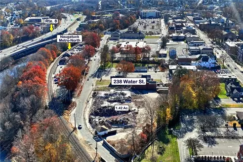 238 Water St, Naugatuck, CT 06770