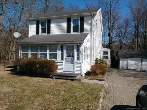 342 Monroe Tpke, Monroe, CT 06468 photo 1