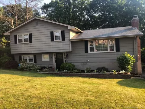181 Dana Ln, Meriden, CT 06451
