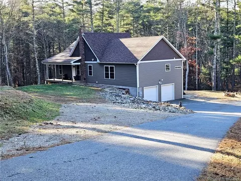 75 Geer Rd, Killingly, CT 06239