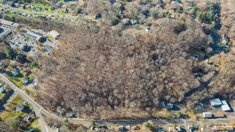 88 Vernon Ave, Vernon, CT 06066