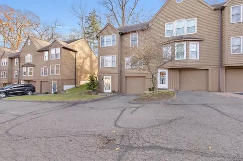 401 Adams St #5, Manchester, CT 06042