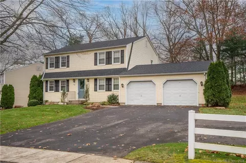 46 Addison Pond Rd #46, Glastonbury, CT 06033