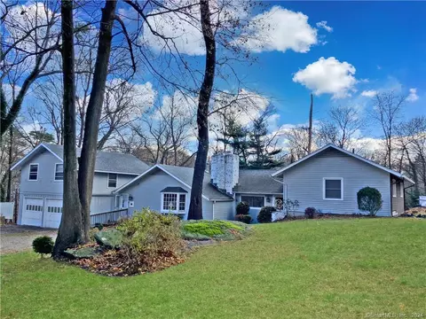 25 Goodwives River Rd, Darien, CT 06820