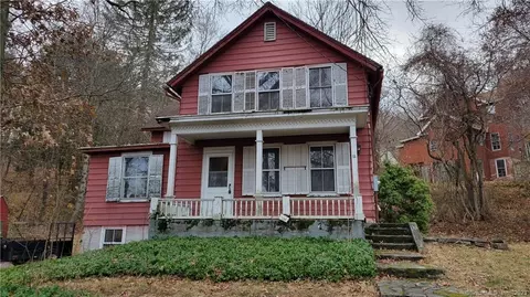 11 Pigeon Swamp Rd, Lebanon, CT 06249