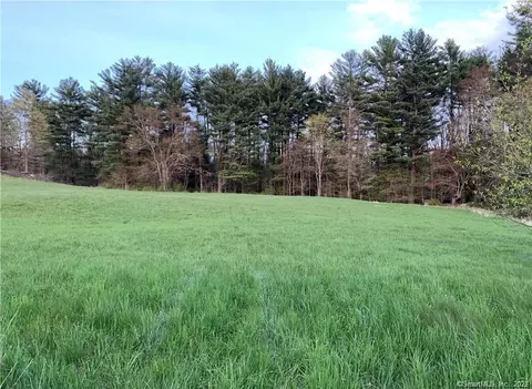 1 Route 198, Woodstock, CT 06281