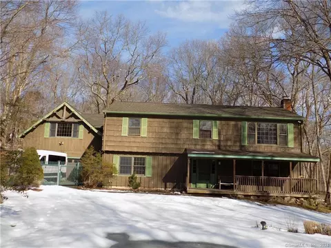 30 Dittmar Rd, Bethel, CT 06801