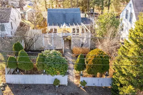 63 Lakeview Rd, Plymouth, CT 06786