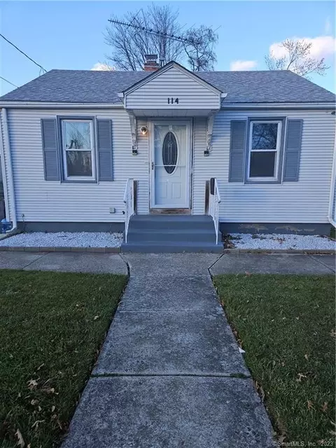 114 Coolidge St, Hartford, CT 06106