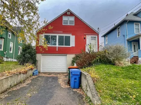 27 Wilbur Ave, Meriden, CT 06450