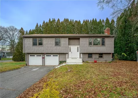176 Evelyn St, Watertown, CT 06779