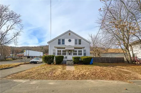 14 Jean St, Hamden, CT 06517