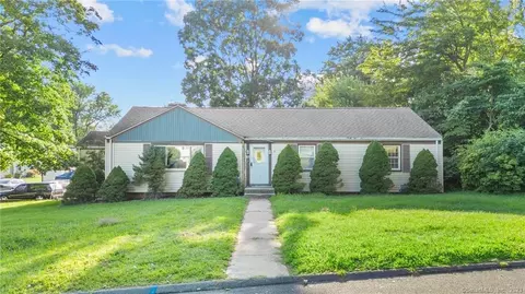 65 Flagler St, Newington, CT 06111
