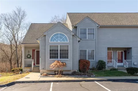 20 Church Ln #6, East Lyme, CT 06333