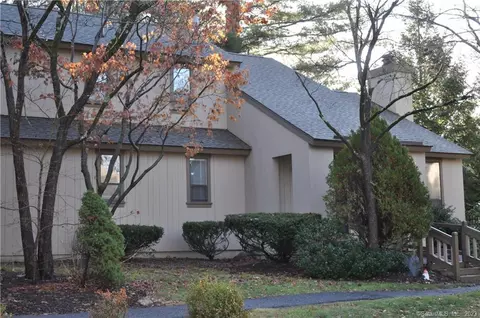 55 Byron Dr #55, Avon, CT 06001